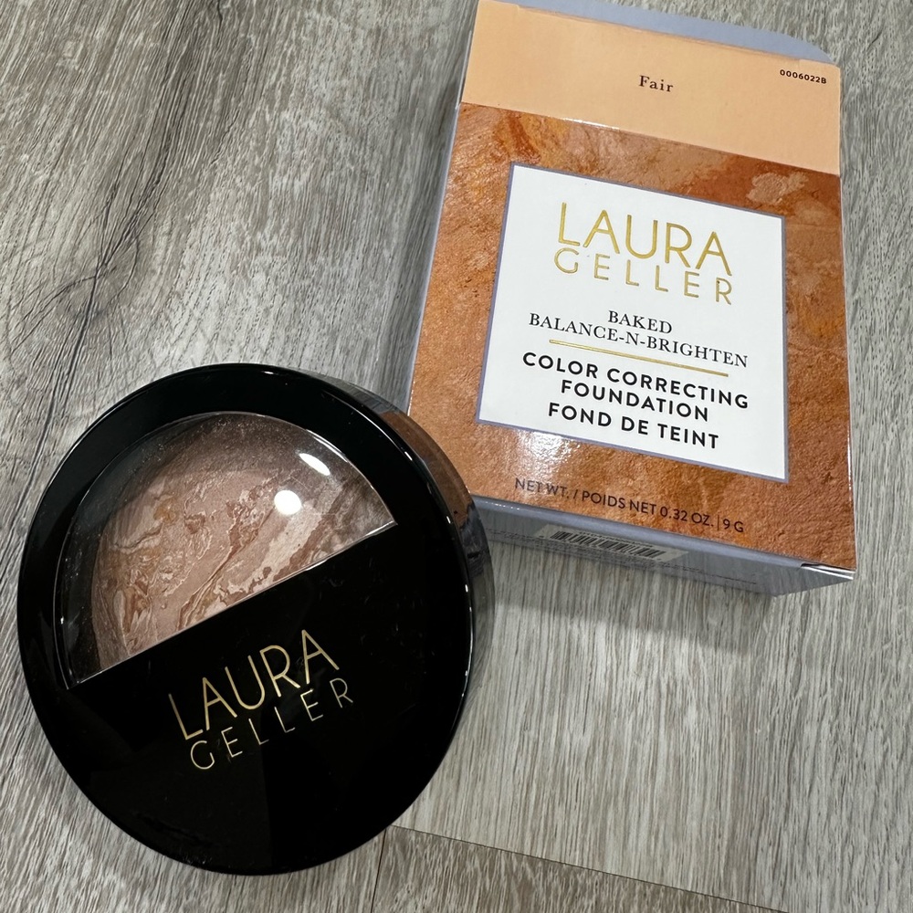 Laura Geller Baked-N-Brighten Color Correcting Foundation in Color: Fair